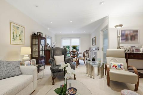 undefined, Lodge Avenue, Elstree
