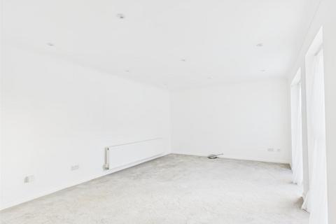3 bedroom detached bungalow for sale, Fulmar Close, Colchester