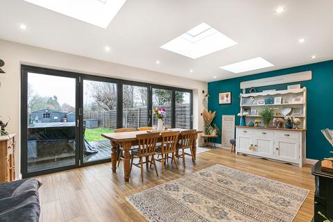 undefined, Thistle Grove, Welwyn Garden City, Hertfordshire, AL7