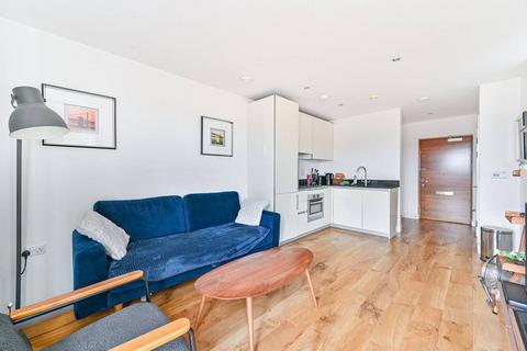 1 bedroom flat for sale, Dowding Drive, Blackheath, London, SE9