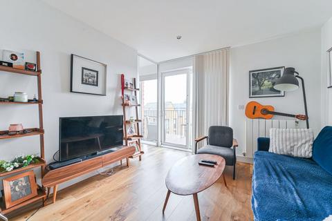 1 bedroom flat for sale, Dowding Drive, Blackheath, London, SE9