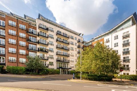 undefined, Royal Quarter, Kingston, Kingston upon Thames, KT2