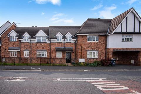 2 bedroom flat to rent, Moorside Road, Swinton, Manchester
