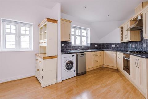 2 bedroom flat to rent, Moorside Road, Swinton, Manchester