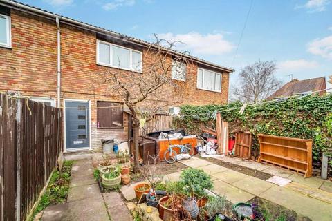 undefined, East Avenue, Hayes, UB3 2JX