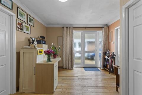 2 bedroom detached bungalow for sale, Langney Green, Eastbourne