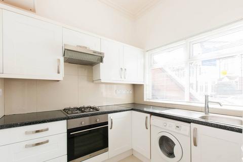 undefined, Fordhook Avenue, Ealing, London, W5