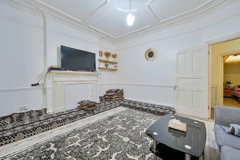 2 bedroom flat to rent, Fordhook Avenue, Ealing, London, W5