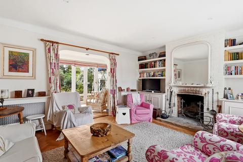 4 bedroom detached house for sale, Traps Lane, New Malden, KT3