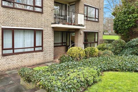 2 bedroom flat for sale, North Park, London SE9