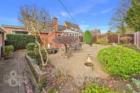 2 bedroom detached bungalow for sale, Chancel Close, Brundall, Norwich