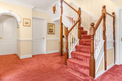 5 bedroom detached house for sale, Watling Street, Tamworth B78