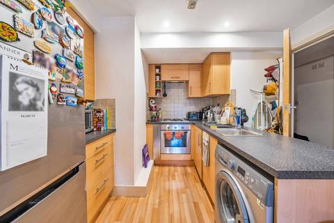 undefined, Cadogan Road, Woolwich, London, SE18