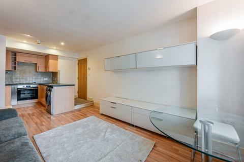 1 bedroom flat to rent, Cadogan Road, Woolwich, London, SE18