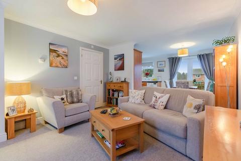 3 bedroom end of terrace house for sale, Park View Road, Uckfield TN22