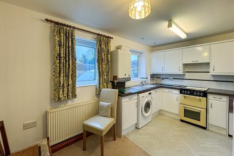 1 bedroom ground floor flat for sale, Marsh Gardens, Holmfirth HD9