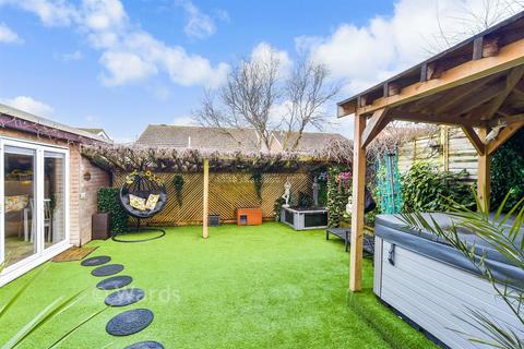 5 bedroom detached house for sale, Pennine Way, Downswood, Maidstone, Kent