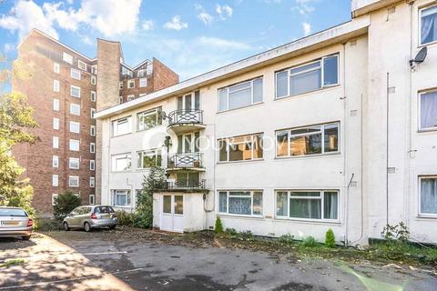 2 bedroom flat to rent, Northlands Road, Hampshire SO15