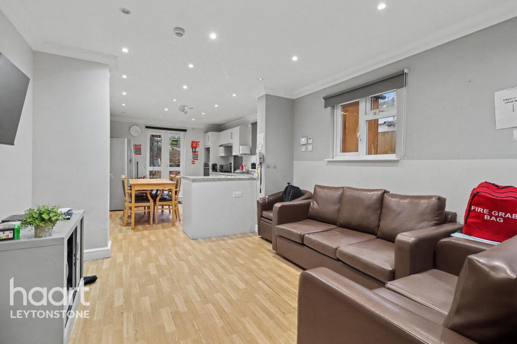 Open-plan living area, open plan living