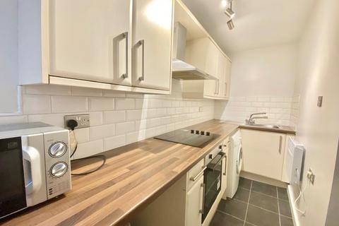1 bedroom flat to rent, Bankwell Road, Huddersfield