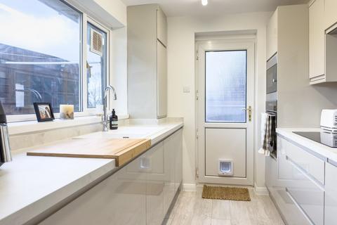 undefined, Brighouse, Brighouse HD6