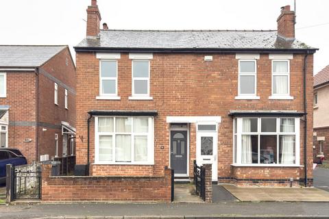 3 bedroom terraced house to rent - Kitchener Avenue, Gloucester, GL1