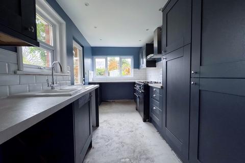 undefined, Kitchener Avenue, Gloucester, GL1