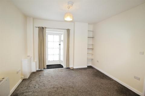 1 bedroom apartment to rent, Hulme Street, Southport, Merseyside