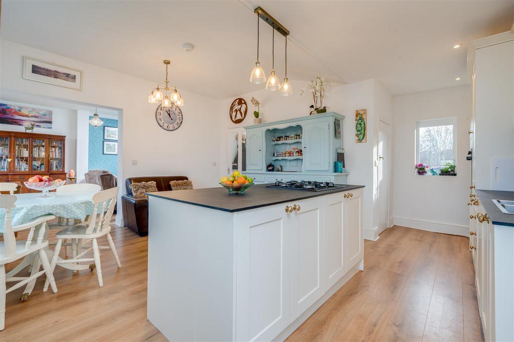 25 Grange Ave-18.jpg