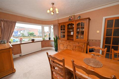 3 bedroom semi-detached house for sale, Dwellings Lane, Birmingham B32