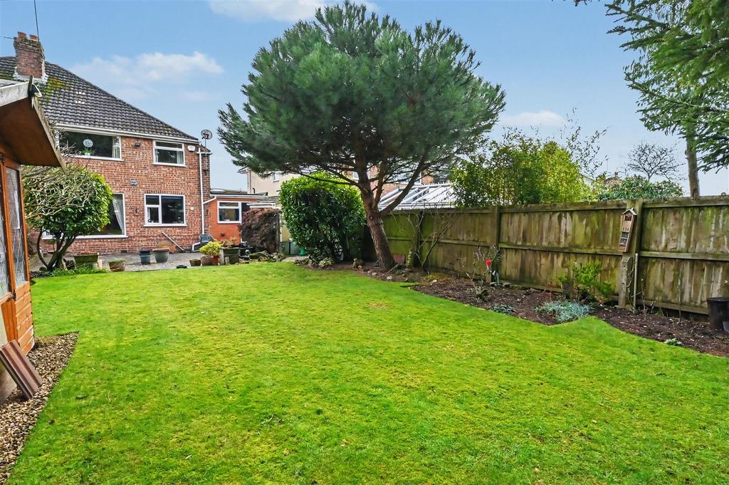Garden 13 DP.JPG