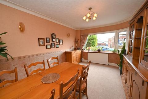 3 bedroom semi-detached house for sale, Dwellings Lane, Birmingham B32