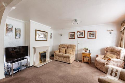3 bedroom terraced house for sale, Fambridge Road, Dagenham RM8