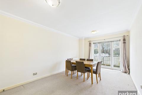 2 bedroom apartment to rent, Regents Riverside, Reading RG1