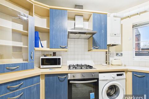 2 bedroom apartment to rent, Regents Riverside, Reading RG1
