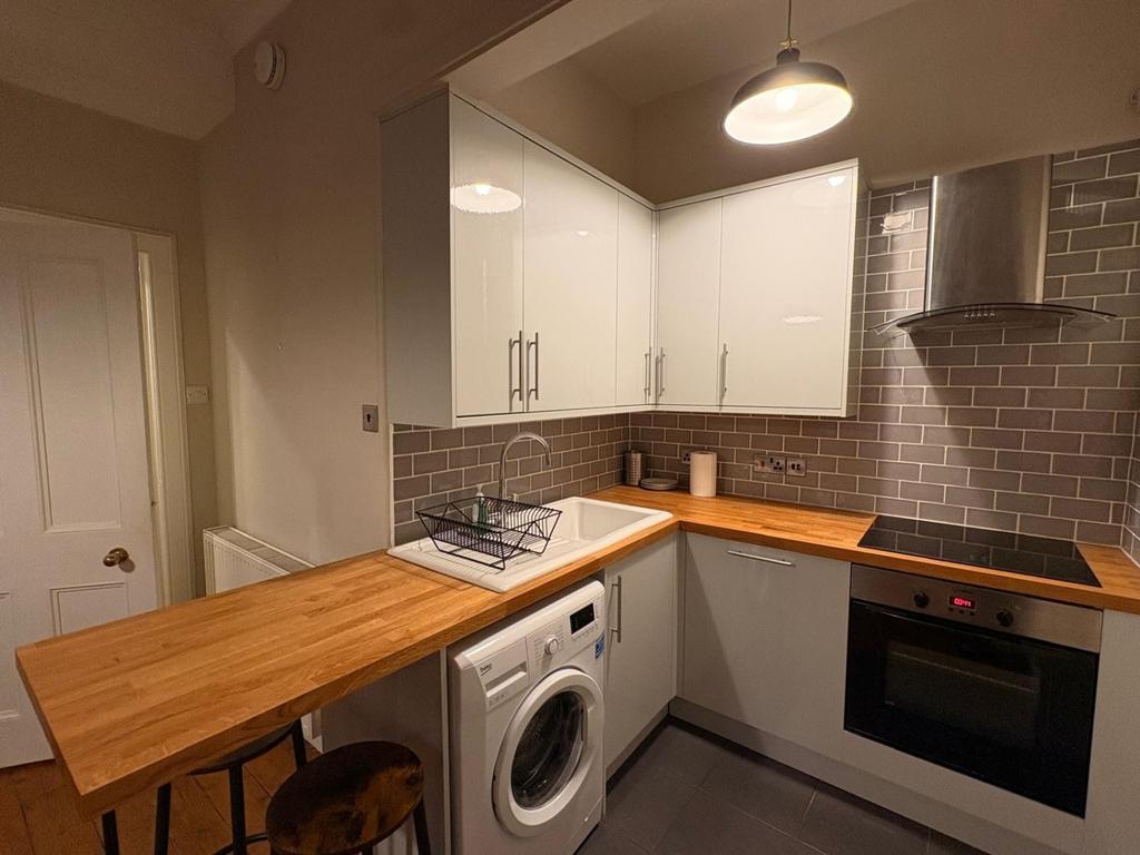 Kitchen 1