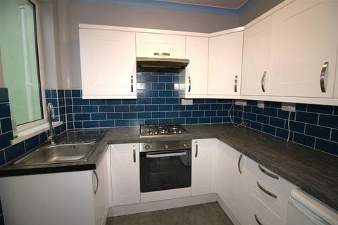 3 bedroom terraced house for sale, North Road, Saltash