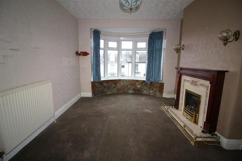 3 bedroom terraced house for sale, North Road, Saltash