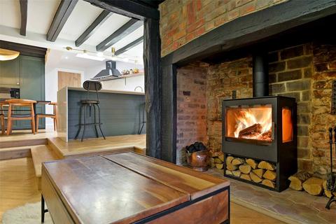3 bedroom semi-detached house for sale, Orchard Road, Seer Green, Beaconsfield, Buckinghamshire, HP9