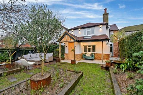 Orchard Road, Seer Green, Beaconsfield, Buckinghamshire, HP9