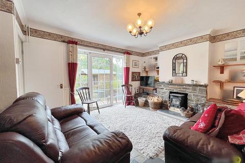 4 bedroom cottage for sale, Beach Road, St. Brides Wentlooge, Newport