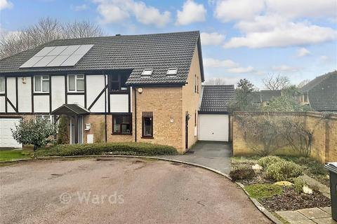 Threshers Drive, Weavering, Maidstone, Kent