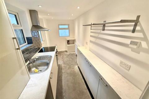 undefined, William Street, Luton, LU2