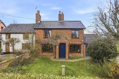 3 bedroom semi-detached house for sale, Hall Road, Diss IP21