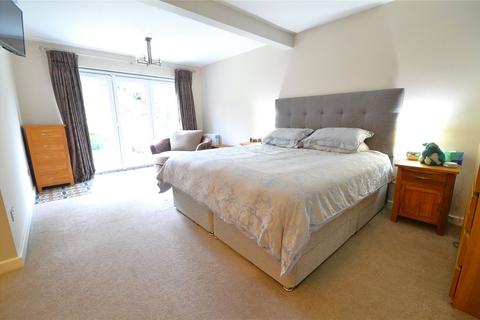 undefined, East Grinstead, West Sussex, RH19