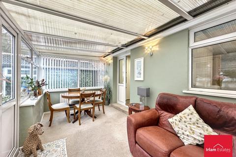 2 bedroom semi-detached bungalow for sale, New Moss Road, Cadishead, M44