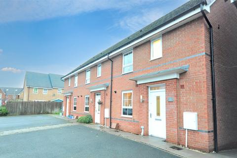 3 bedroom end of terrace house for sale, Buttermere Close, Yarnfield, Stone