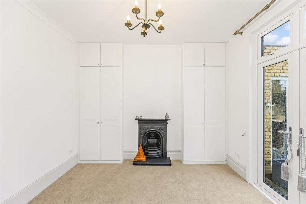39 Lansdowne road-5.jpg