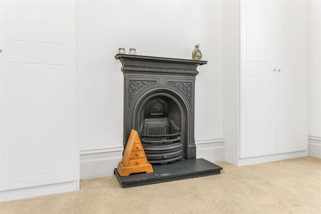 39 Lansdowne road-6.jpg