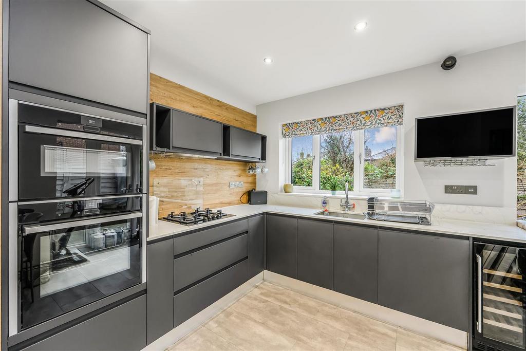 39 Lansdowne road-8.jpg